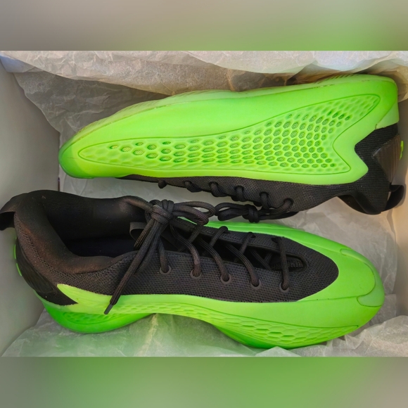 A.E. 1 LOW - Picture 3 of 11